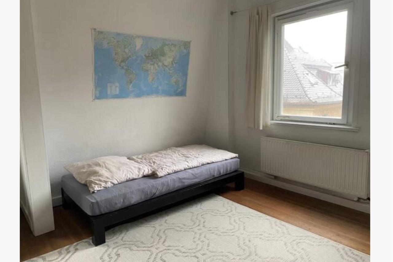 Altbauwohnung Ost